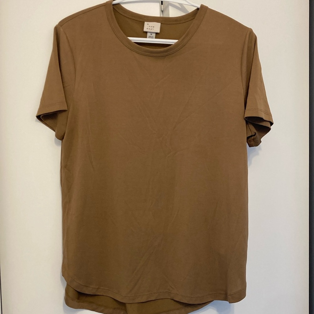 Men's Tan T-Shirt
